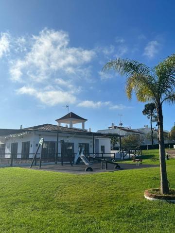 Apartamento en venta en Isla Cristina, Islantilla - Campo de Golf photo 0