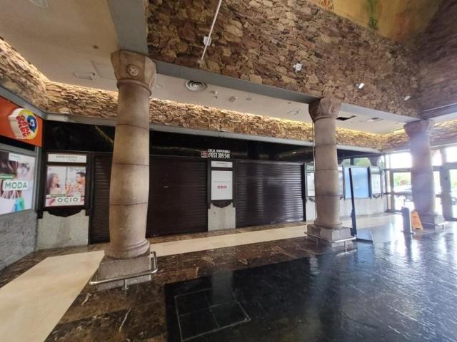 Local comercial en venta en Corvera de Asturias photo 0