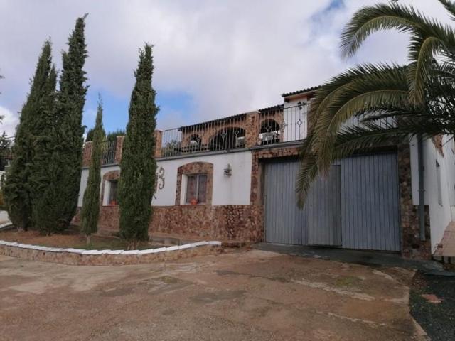 Chalet en venta en Alange, Alange photo 0