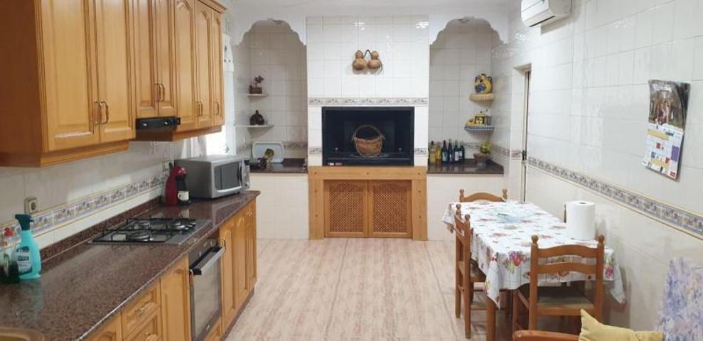 Casa con terreno en venta en Granja de Rocamora, Granja de rocamora photo 0