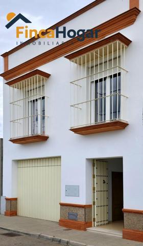 Piso en venta en Arahal, Trocha de la Victoria photo 0