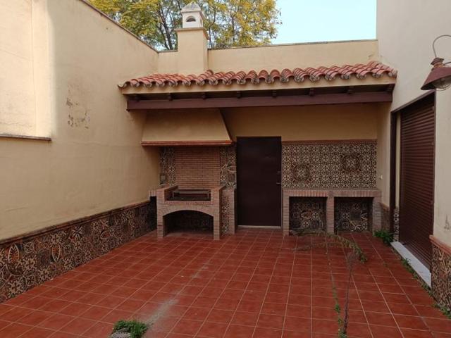 Casa en venta en Brenes, Brenes photo 0