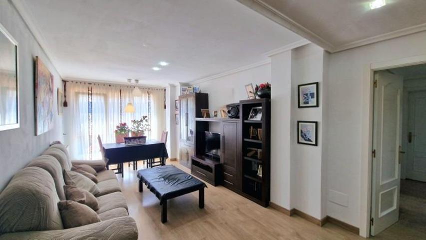 Piso en venta en Torrelavega, Campuzano photo 0