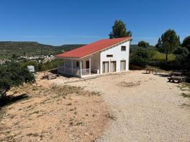 Chalet en venta en Ambite photo 0