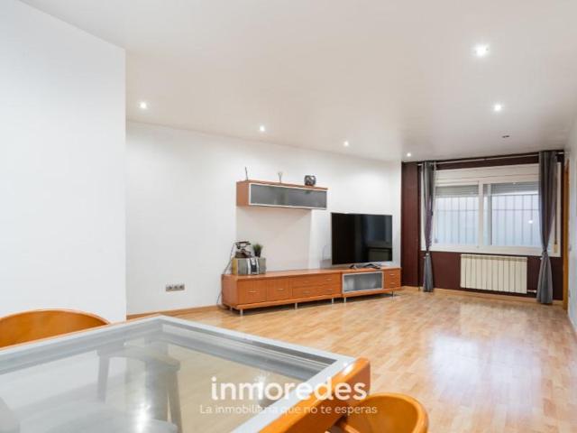 Piso en venta en Barcelona, La Teixonera photo 0
