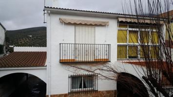 Chalet en venta en Villares, Villares. los photo 0