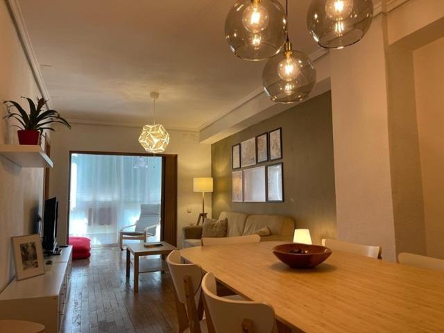 Piso en venta en Valencia, Ciutat Jardí - Ciudad Jardín photo 0