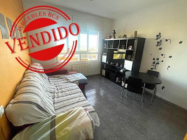 Piso en venta en Barcelona, Nou Barris - Trinitat Nova photo 0