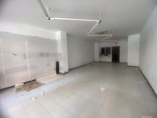 Local comercial en venta en Getxo, Getxo photo 0