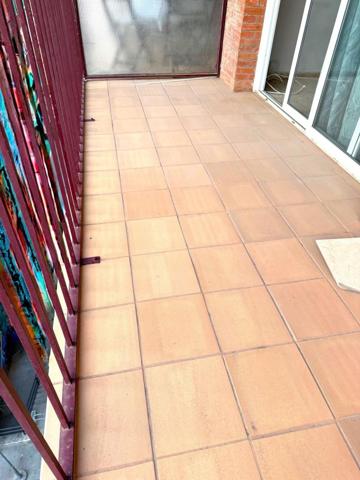 Piso en venta en Sant Boi de Llobregat, Marianao photo 0