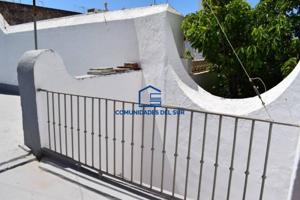 Casas de pueblo en venta en Puerto Real, Centro photo 0