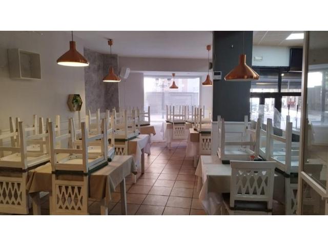 Local comercial en venta en Zaragoza photo 0