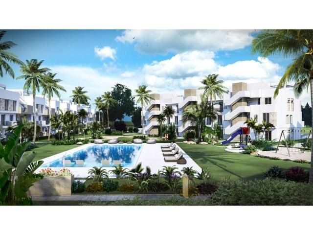 Apartamento en venta en Guardamar del Segura photo 0