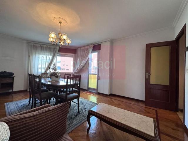Piso en venta en Lugo photo 0