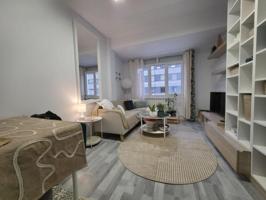 Piso en venta en Vitoria-Gasteiz, El Pilar photo 0