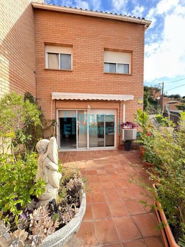 Casa en venta en Vila-rodona, Vila-Rodona photo 0