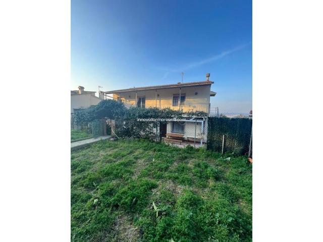 Casa en venta en Palafolls photo 0