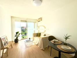 Piso en venta en Rubí photo 0