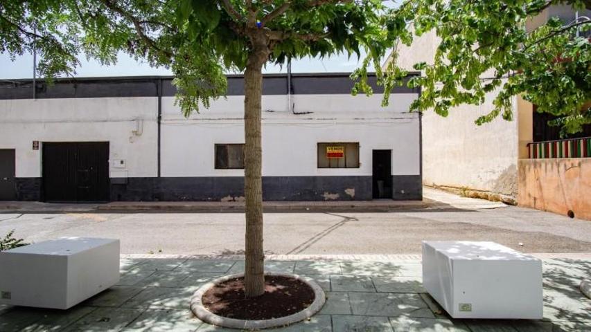 Nave industrial en venta en Salinas, Centro photo 0