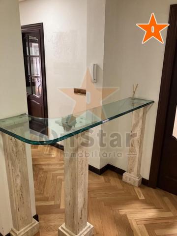 Local comercial en venta en La Seu d'Urgell, Seu D`Urgell (La) photo 0