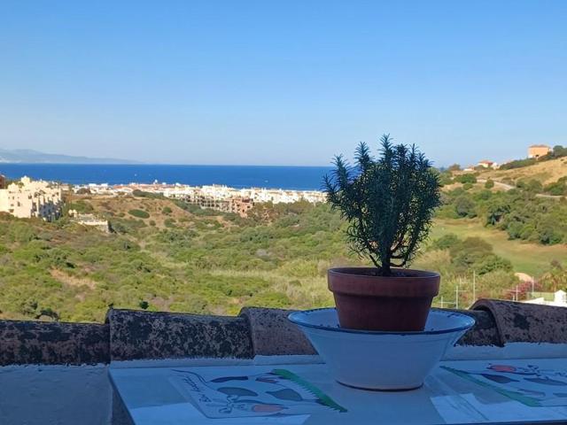 Apartamento en venta en Manilva photo 0