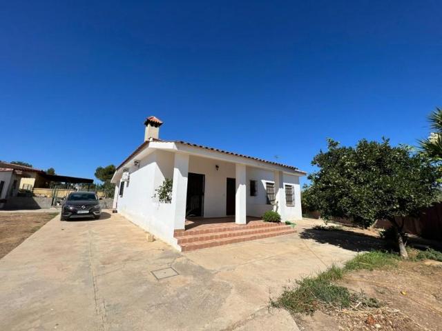 Casa con terreno en venta en Almensilla photo 0