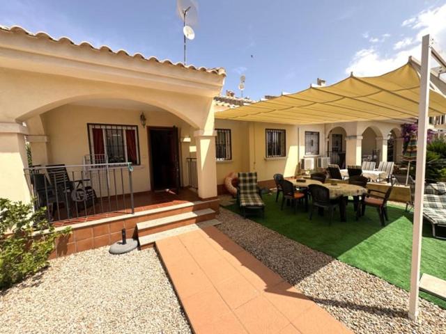 Chalet en venta en Guardamar del Segura, Lomas de Polo-Pinomar photo 0