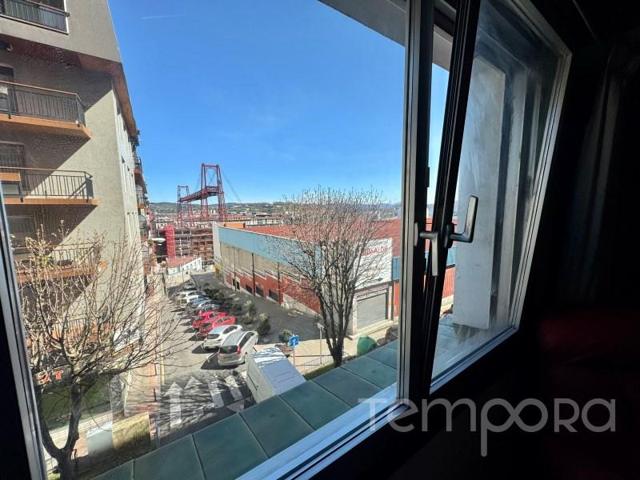 Piso en venta en Portugalete photo 0