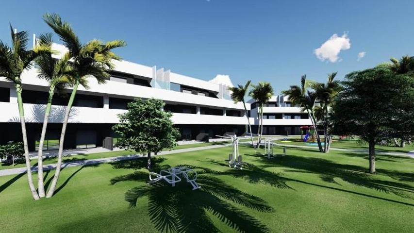 Apartamento en venta en Guardamar del Segura, El Raso photo 0