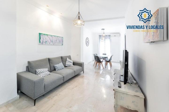 Piso en venta en Granada, Centro photo 0