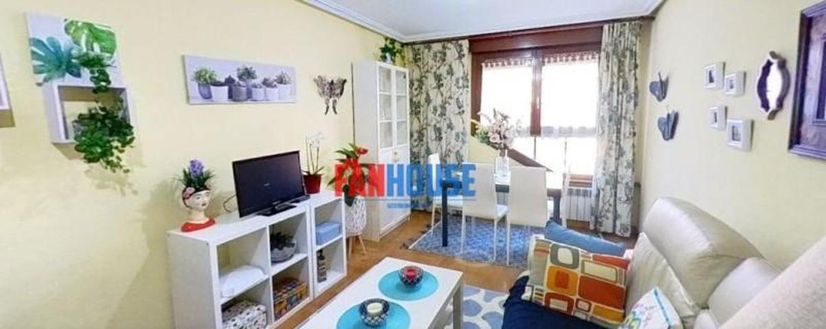 Apartamento en venta en Gijón, Centro photo 0