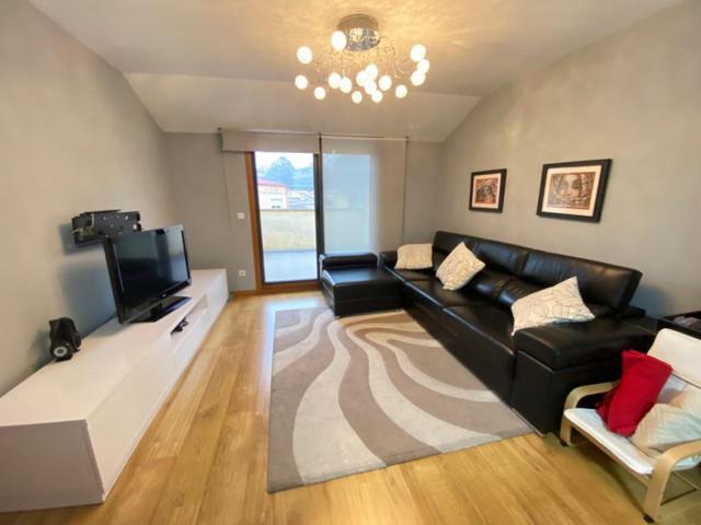 Aticos en venta en Moaña, As Barxas photo 0