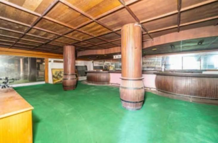 Local comercial en venta en Llucmajor, S'arenal photo 0