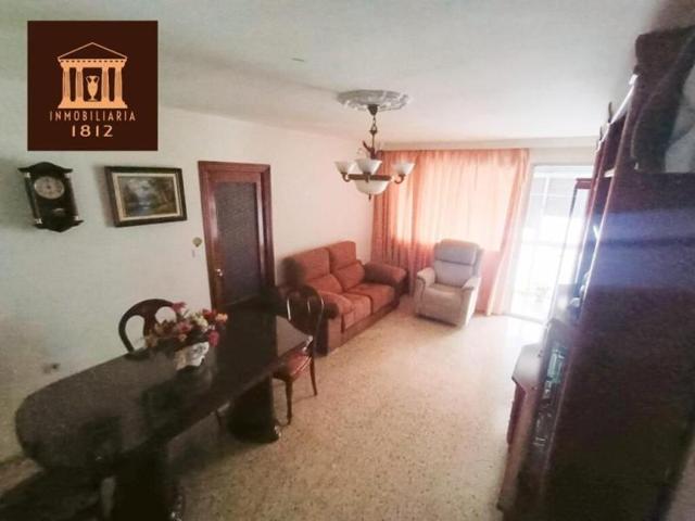 Piso en venta en Cádiz photo 0