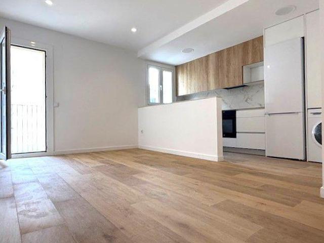 Piso en venta en Sant Boi de Llobregat, Centro - Plaza Catalunya photo 0