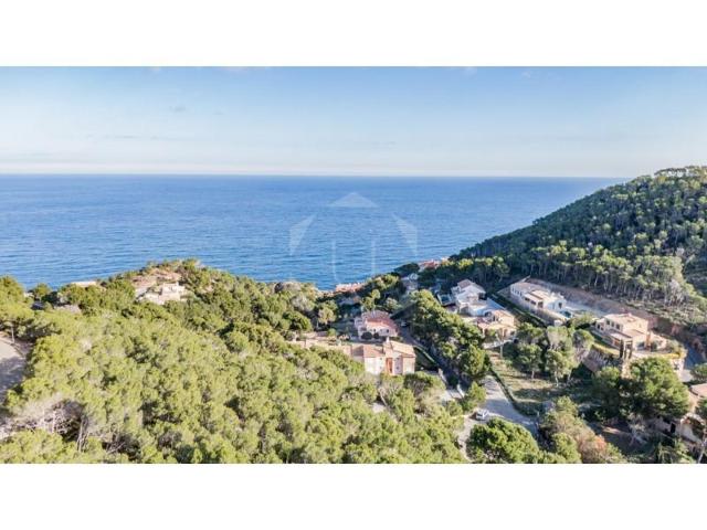 Terreno en venta en Begur photo 0