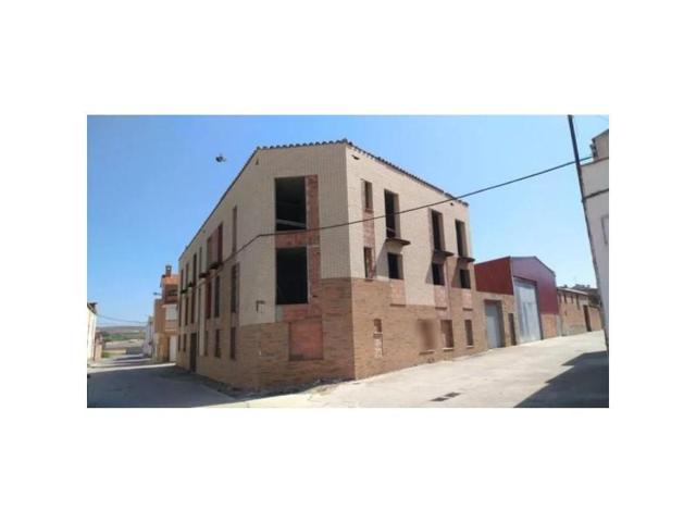 Edificio en venta en Montgai photo 0