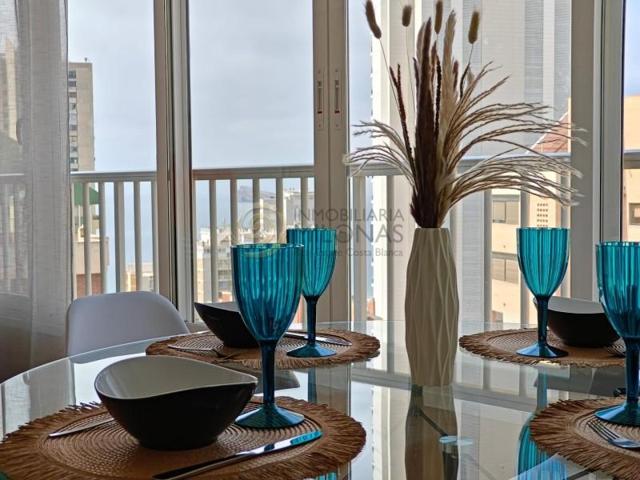 Apartamento en venta en Benidorm, Levante photo 0