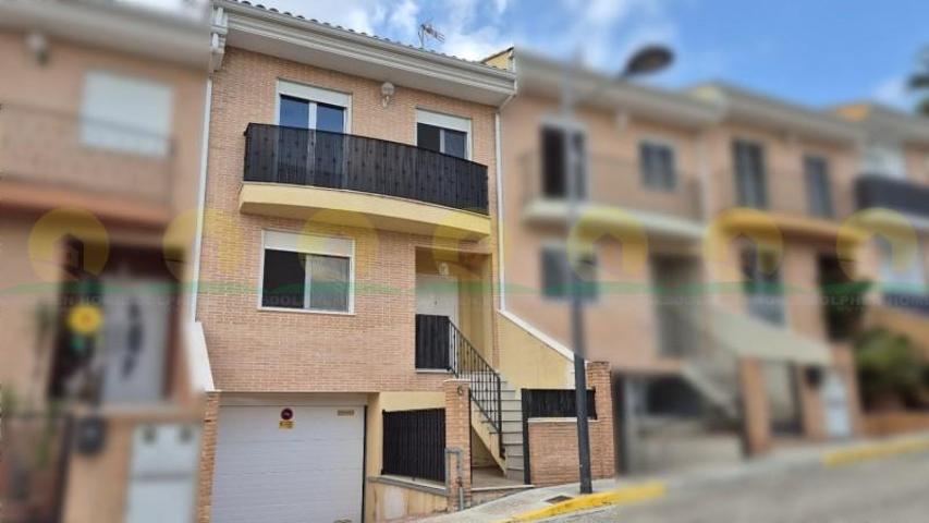 Casas de pueblo en venta en Atzeneta d'Albaida, Benisoda photo 0