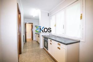 Duplex en venta en Arrasate-Mondragón, Uribarri photo 0