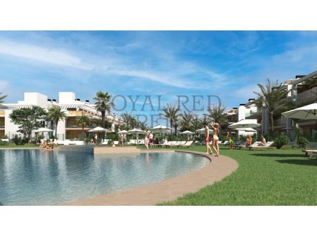 Apartamento en venta en Los Alcázares photo 0