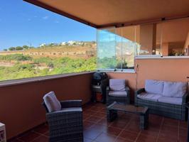 Apartamento en venta en Manilva photo 0