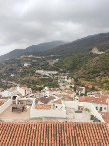 Apartamento en venta en Ojén, Ojen photo 0