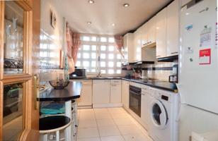 Piso en venta en Móstoles, 028934 photo 0