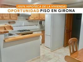 Piso en venta en Girona photo 0