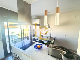 Piso en venta en Rubí photo 0