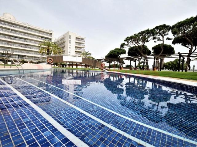 Piso en venta en Blanes photo 0