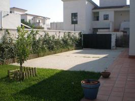 Adosada en venta en Aznalcázar, Club de Golf Las Minas photo 0