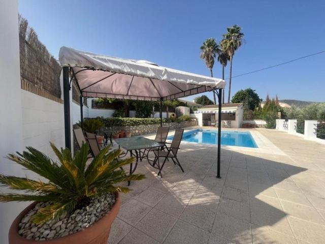 Chalet en venta en Lora de Estepa, Lora De Estepa photo 0