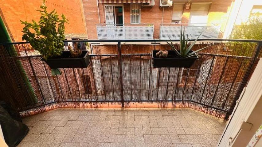 Piso en venta en Badalona, Llefià photo 0